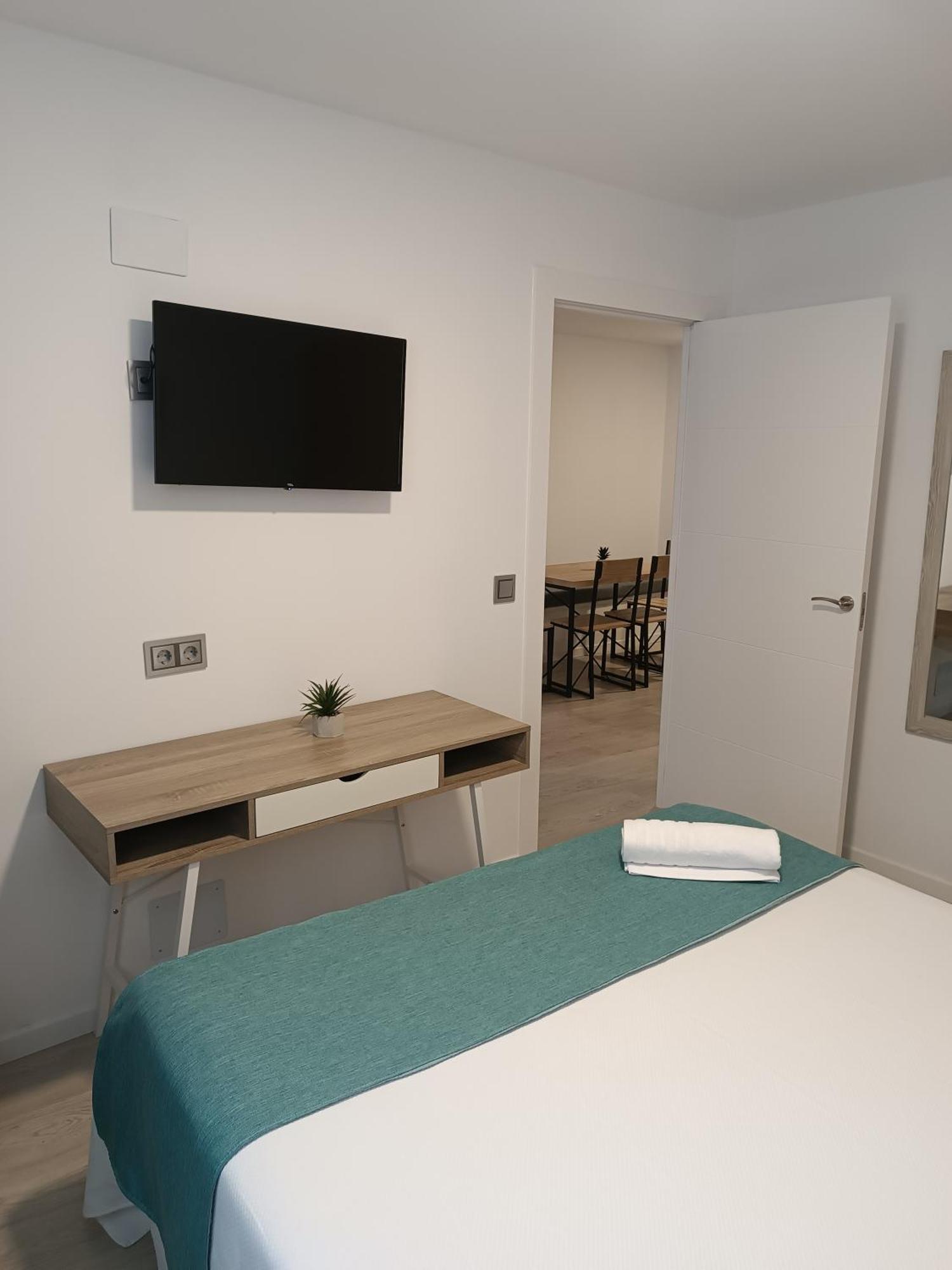 Apartamentos Turisticos Avila Puerta De San Isidro 1-4 Екстер'єр фото