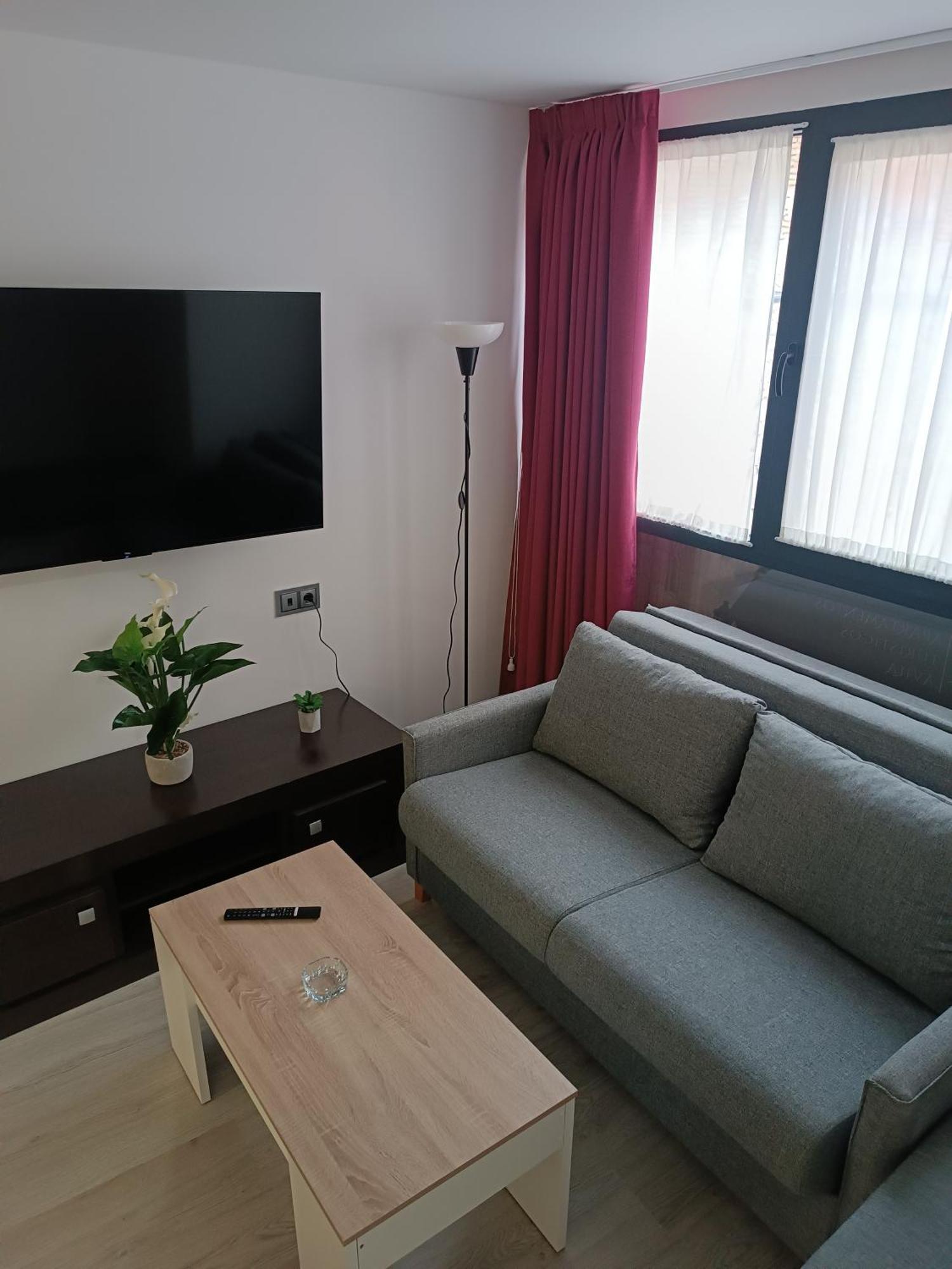 Apartamentos Turisticos Avila Puerta De San Isidro 1-4 Екстер'єр фото